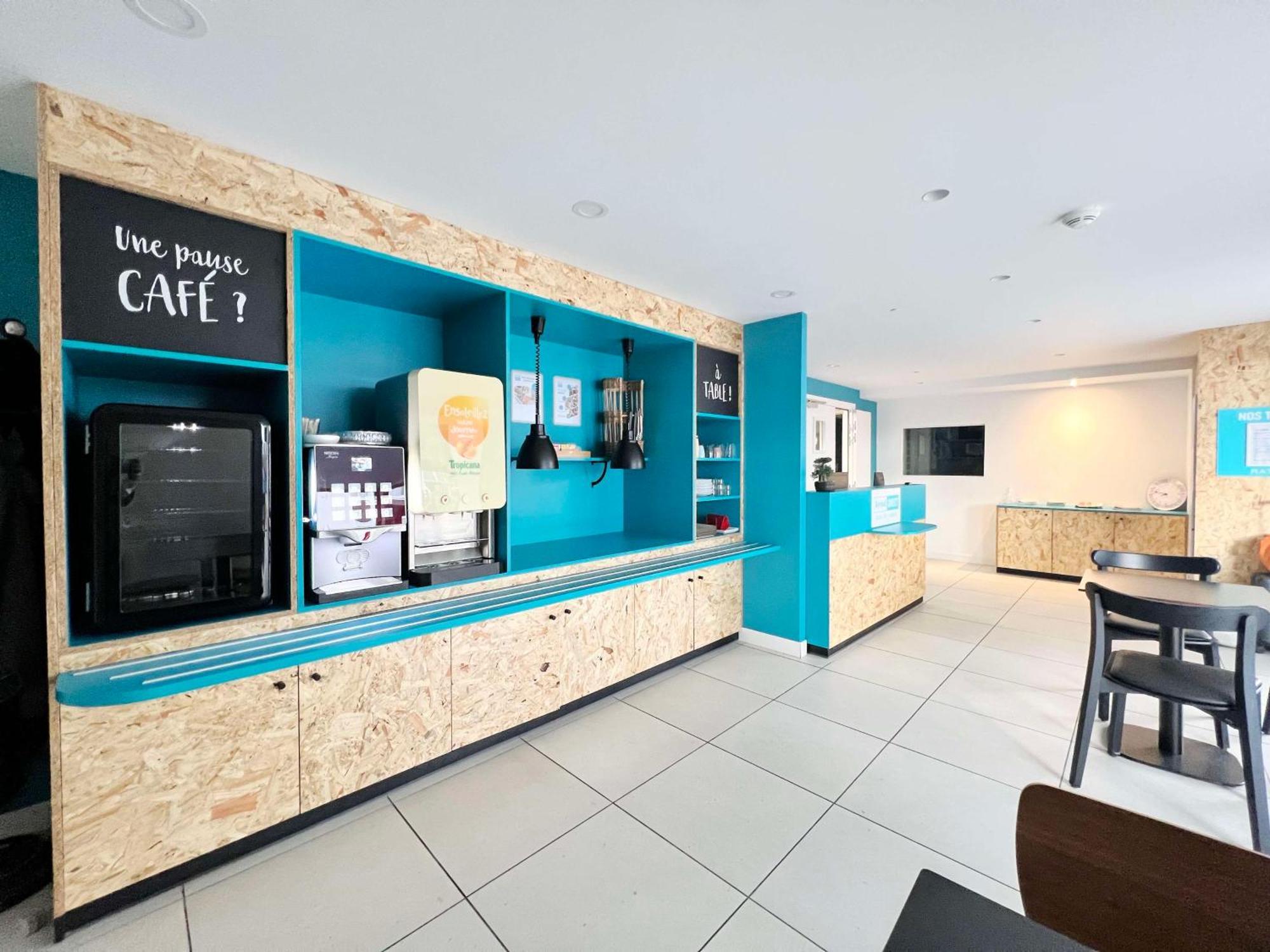 Kyriad Direct Sud Hotel 2*