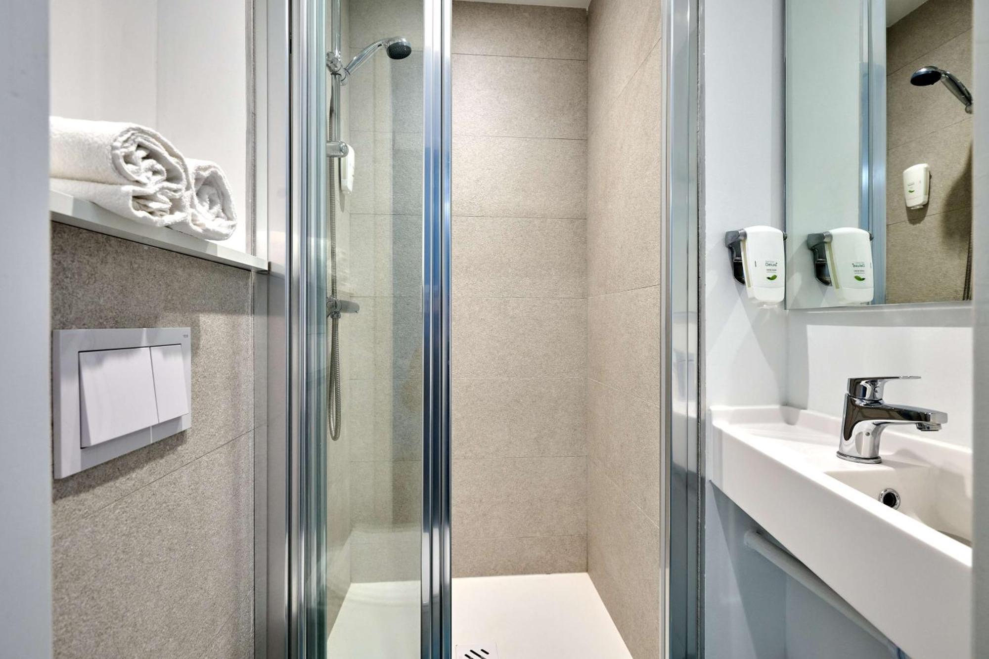 Hotel Kyriad Direct Sud 2*