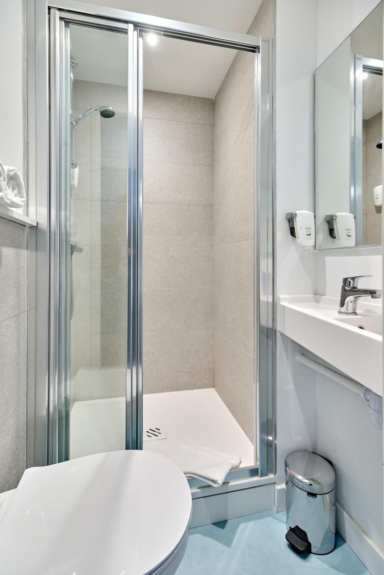 Kyriad Direct Sud Hotel 2*